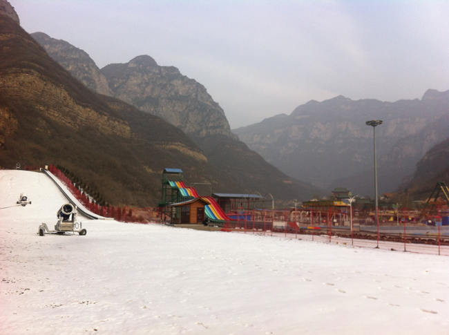 焦作仙神谷滑雪場.jpg